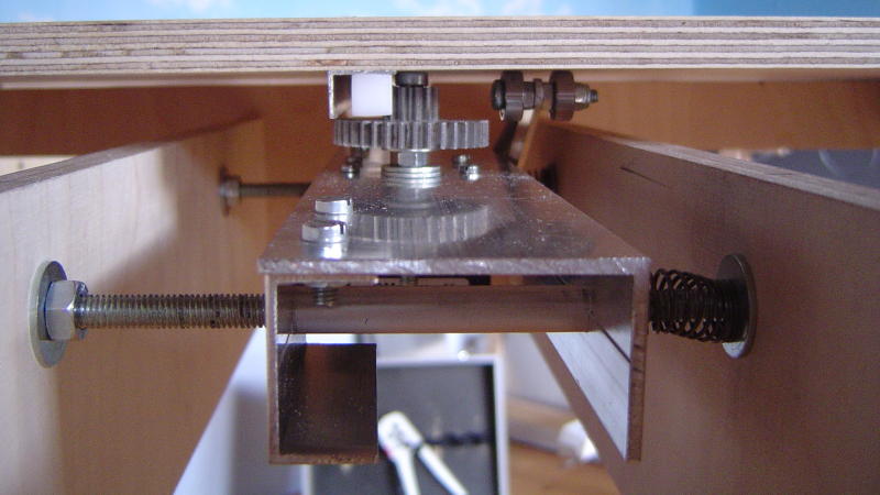 fy-drive-03.jpg fy-drive-03.jpg